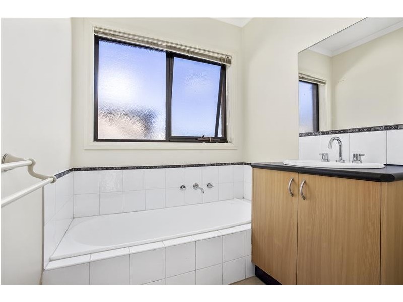 15 Georges Lane, Warrnambool VIC 3280