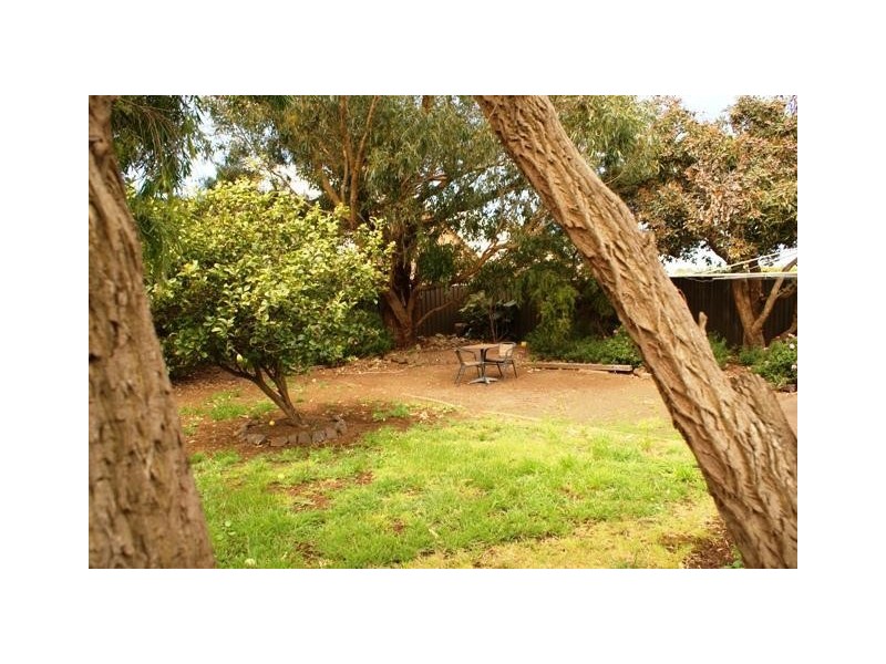 34 Anzac Avenue, Koroit VIC 3282