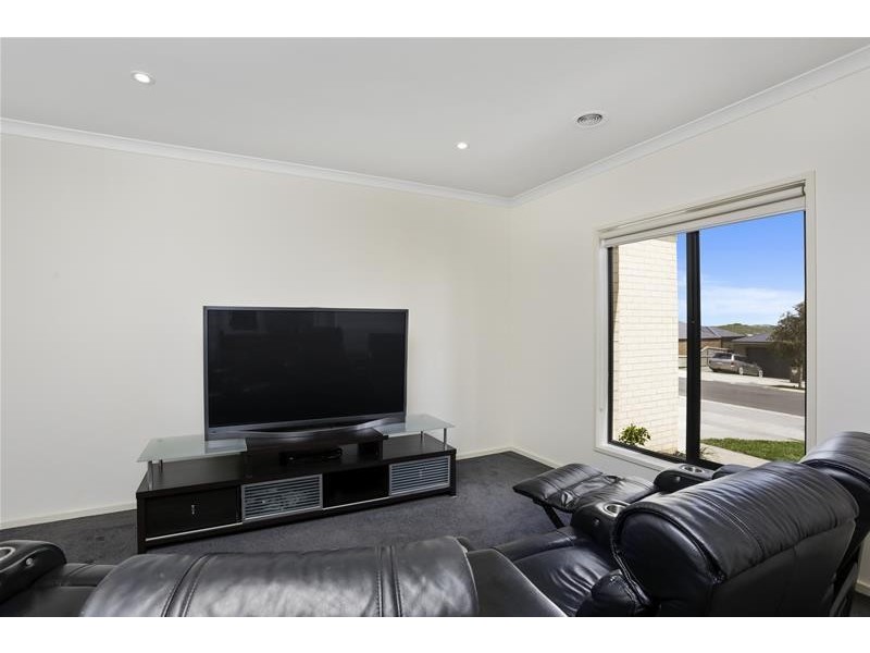 36 Dennington Rise, Warrnambool VIC 3280