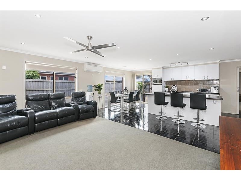 3 Sharpe  Avenue, Warrnambool VIC 3280