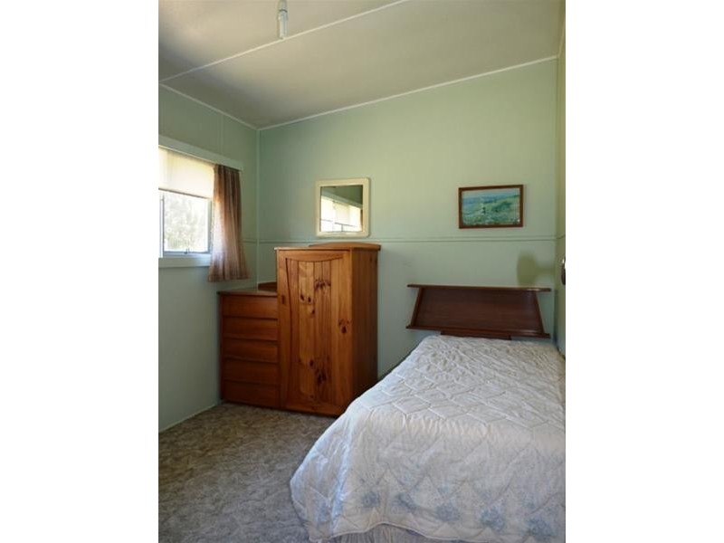 584 Hopkins Highway, Bushfield VIC 3281