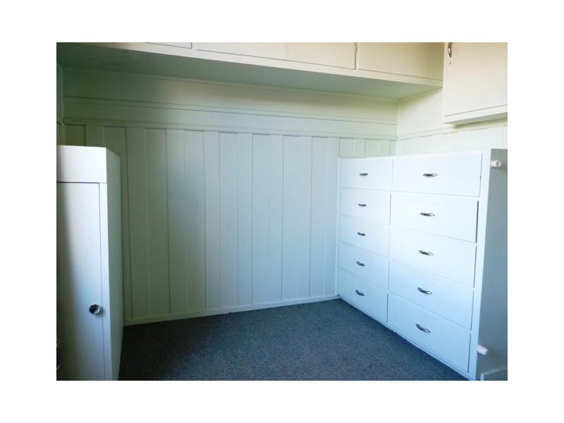 584 Hopkins Highway, Bushfield VIC 3281