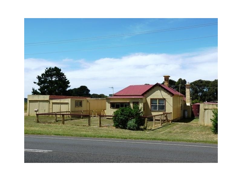 584 Hopkins Highway, Bushfield VIC 3281