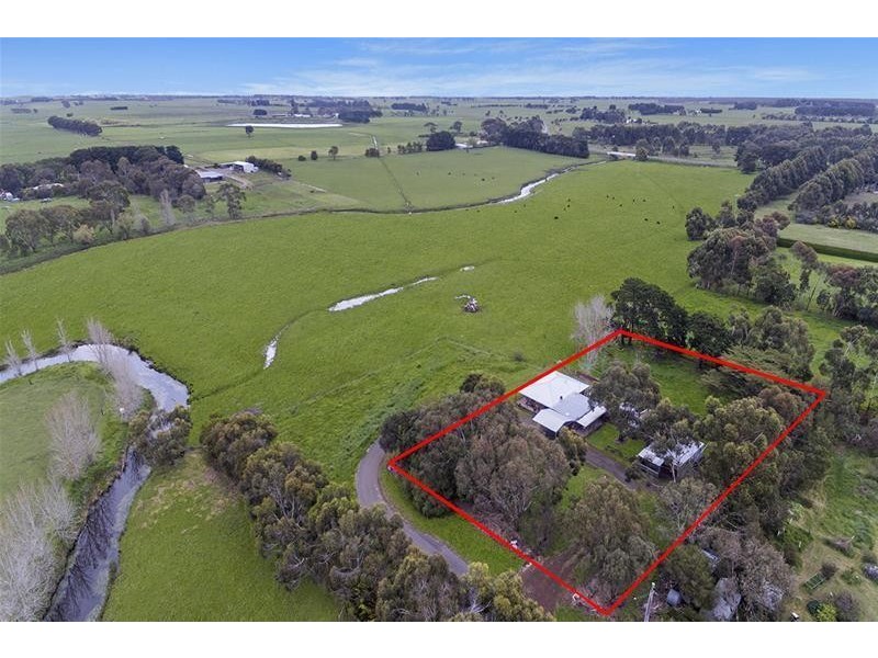 10 Porter Street, Woolsthorpe VIC 3276