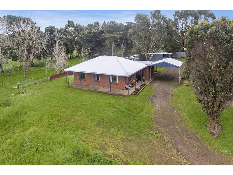 10 Porter Street, Woolsthorpe VIC 3276