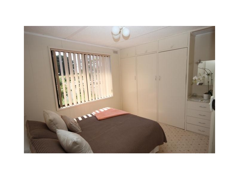 23 Quinns Road, Bushfield VIC 3281