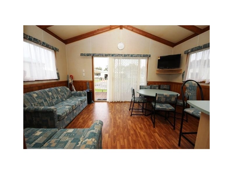 124 Hopkins River Caravan Park, Warrnambool VIC 3280