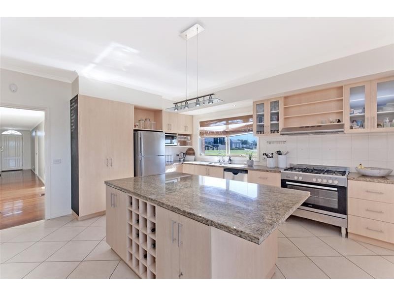 11a Wendy Place, Warrnambool VIC 3280