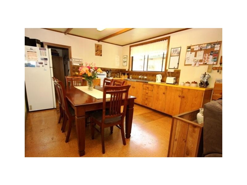 24 Townsend Street, Mortlake VIC 3272