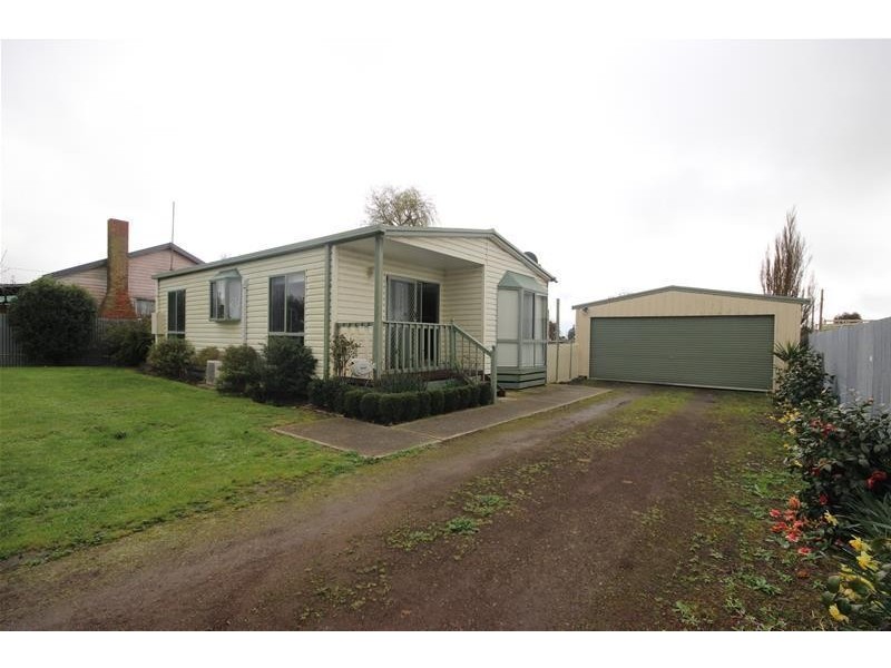 22 Swanston Street, Terang VIC 3264