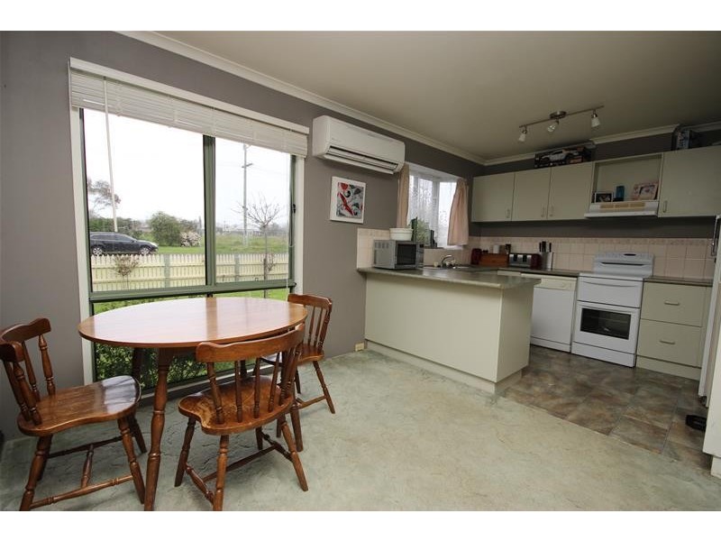 22 Swanston Street, Terang VIC 3264