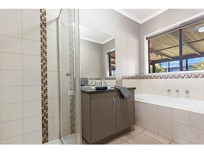 626 Princes Highway, Illowa VIC 3282