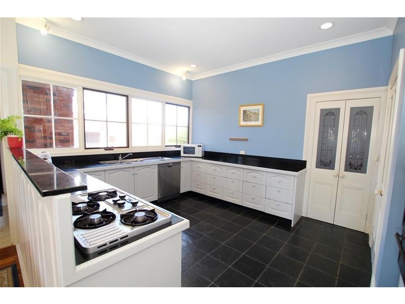 21 Walter Crescent, Warrnambool VIC 3280