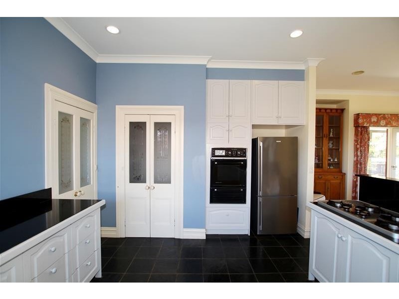 21 Walter Crescent, Warrnambool VIC 3280