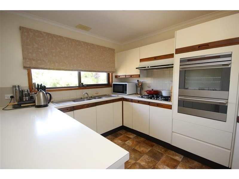 147 Merrivale Drive, Warrnambool VIC 3280