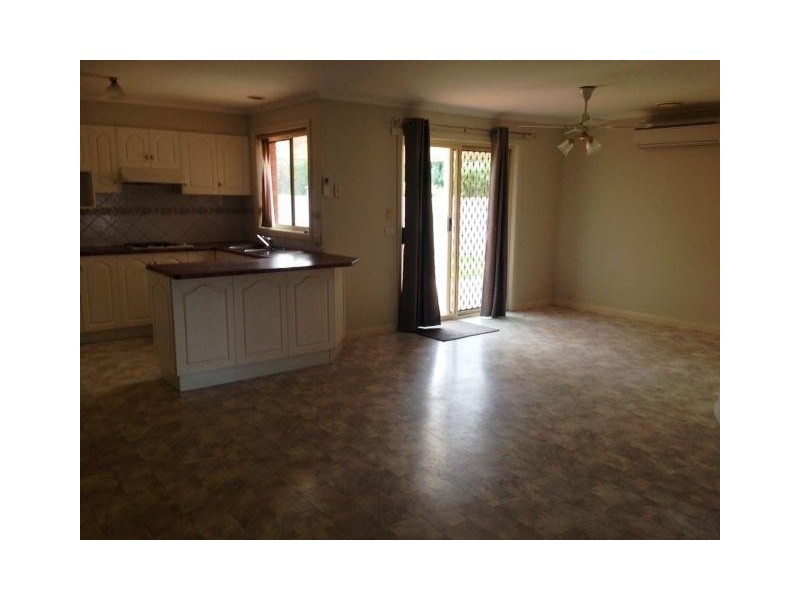 17 Everlyn Crescent, Warrnambool VIC 3280