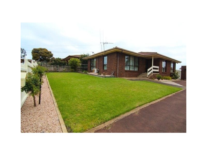 5 Laverock Grove, Warrnambool VIC 3280