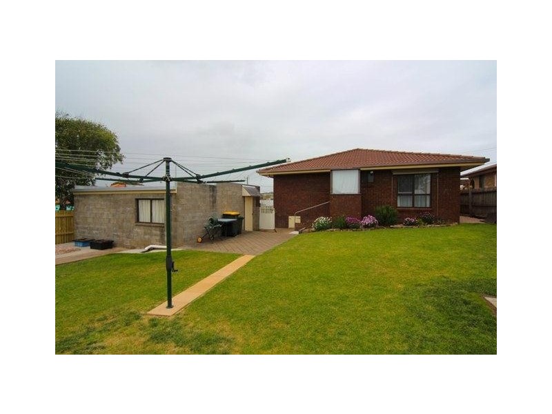 5 Laverock Grove, Warrnambool VIC 3280