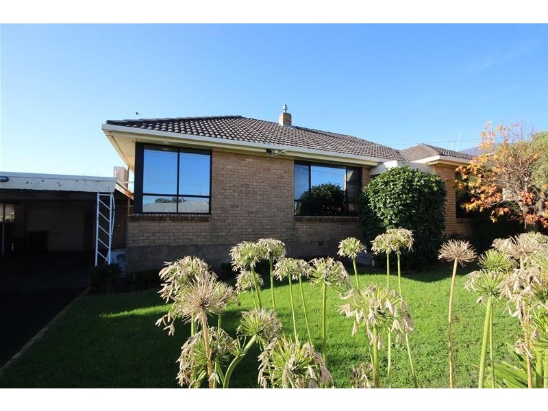 8 Wallace Avenue, Warrnambool VIC 3280