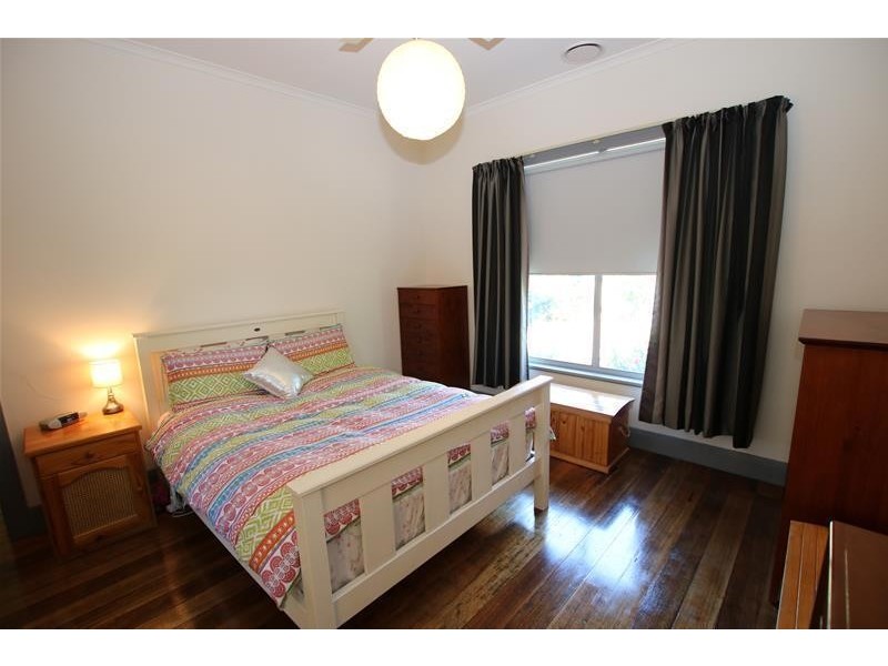 10 Russell Street, Macarthur VIC 3286