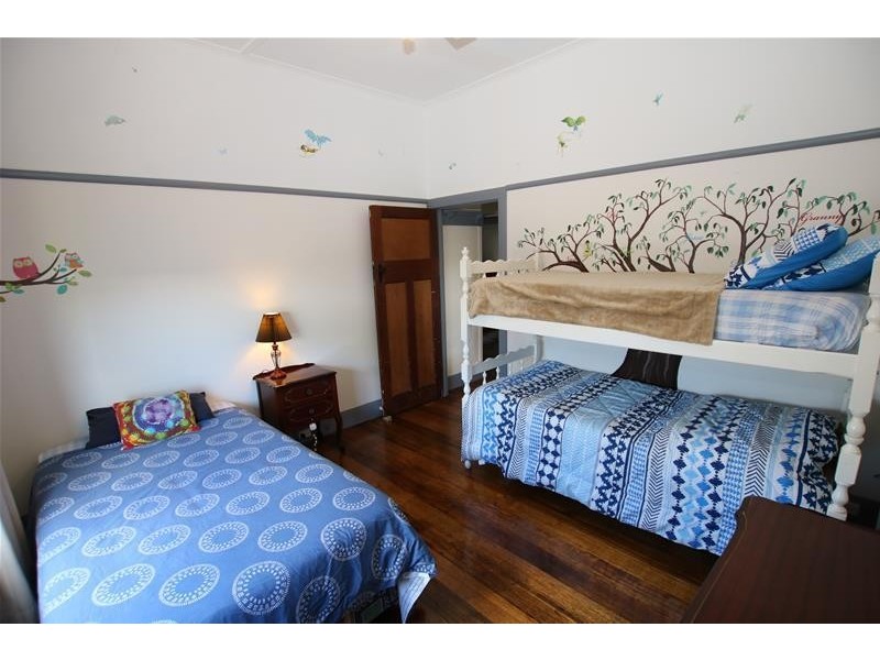 10 Russell Street, Macarthur VIC 3286