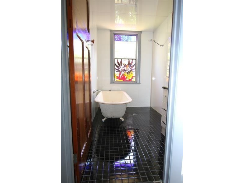 10 Russell Street, Macarthur VIC 3286