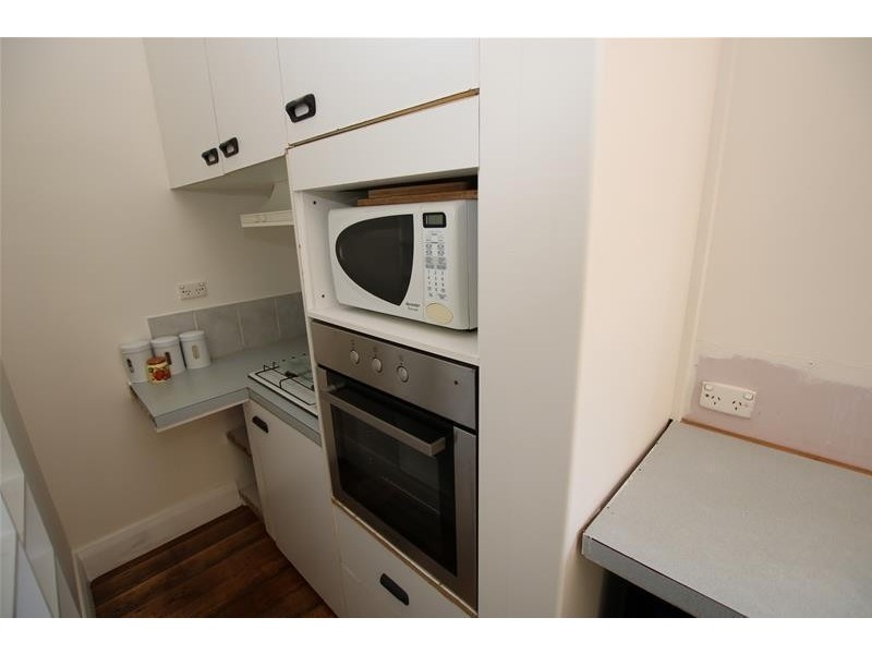 10 Russell Street, Macarthur VIC 3286