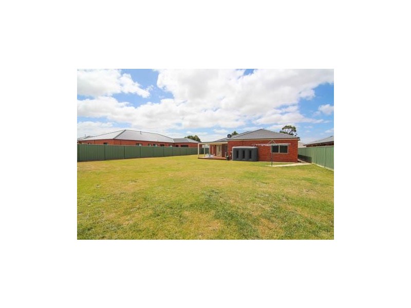 6 Channing Drive, Koroit VIC 3282