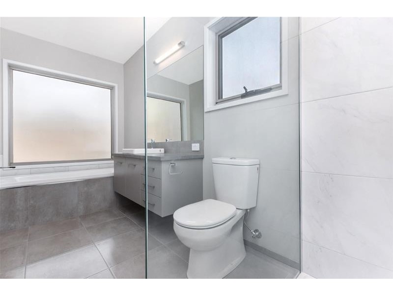 13 Hawick Place, Warrnambool VIC 3280