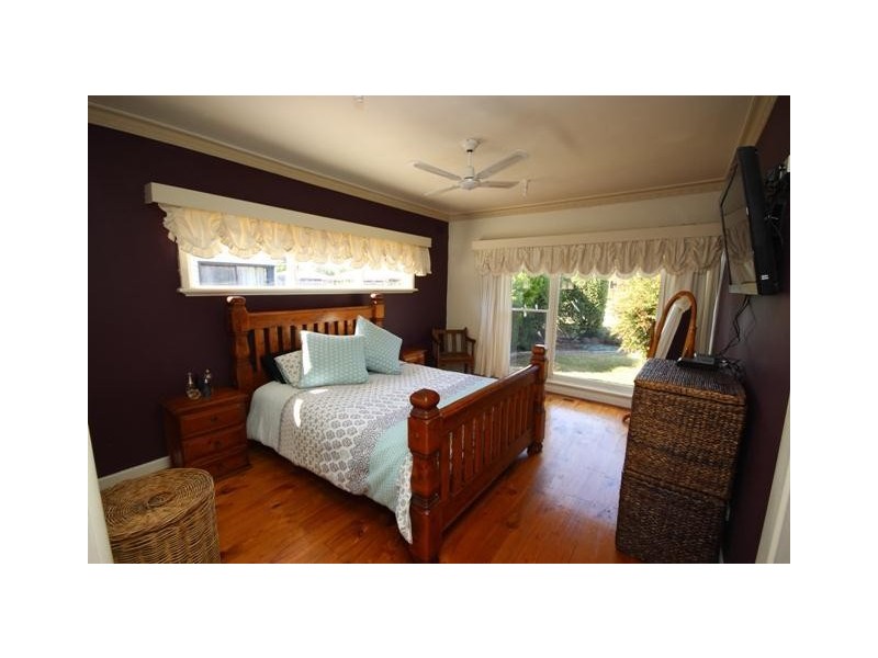 98 Ziegler Parade, Allansford VIC 3277