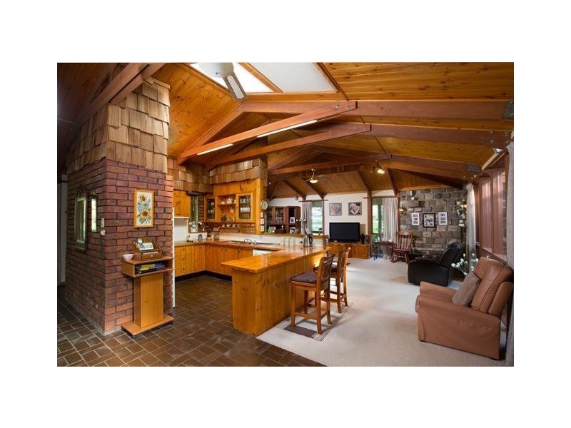 2 Wirilda Trail, Warrnambool VIC 3280