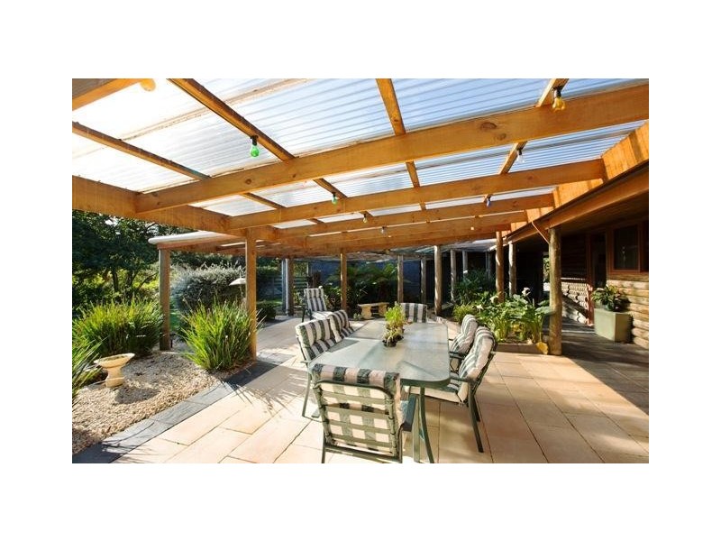 2 Wirilda Trail, Warrnambool VIC 3280