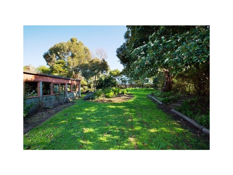 2 Wirilda Trail, Warrnambool VIC 3280