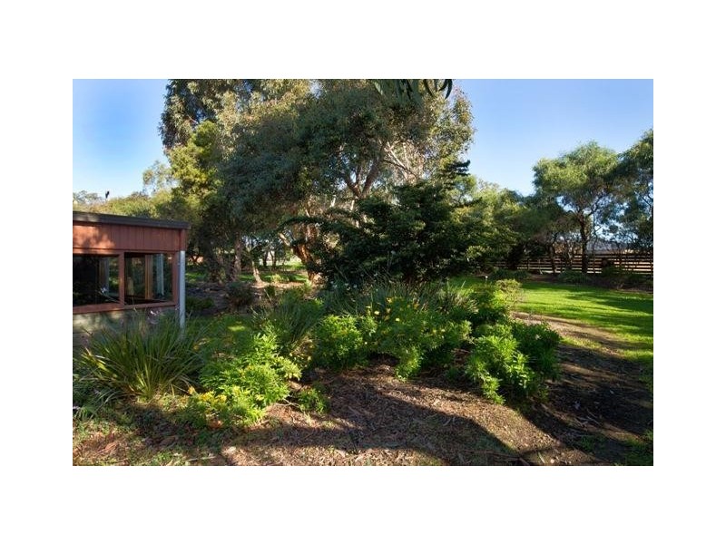 2 Wirilda Trail, Warrnambool VIC 3280
