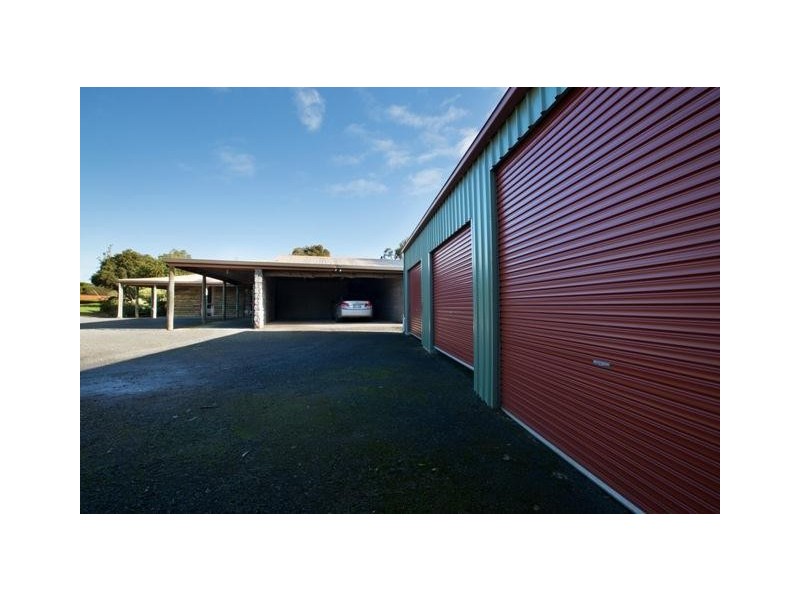 2 Wirilda Trail, Warrnambool VIC 3280