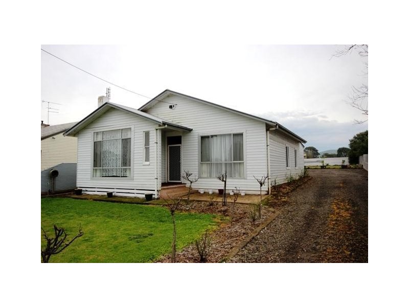 72 Mill Street, Mortlake VIC 3272