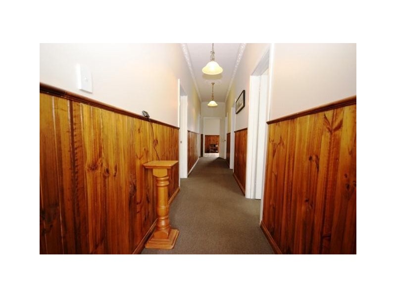 72 Mill Street, Mortlake VIC 3272