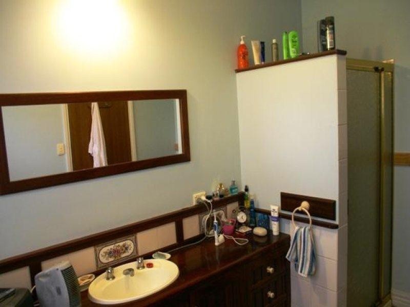 121 &  121a Commercial Road, Koroit VIC 3282