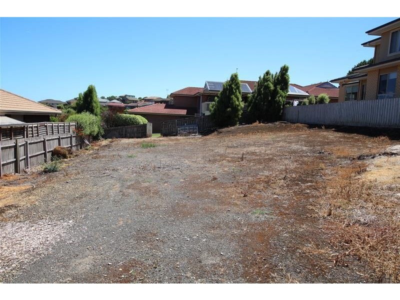 17 Mahoneys Road, Warrnambool VIC 3280