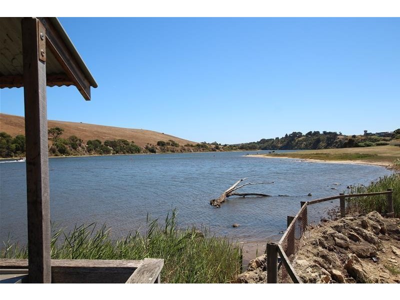 17 Mahoneys Road, Warrnambool VIC 3280