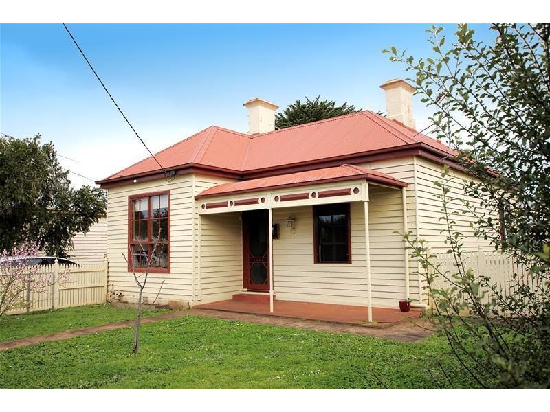 9 Commercial Place, Koroit VIC 3282