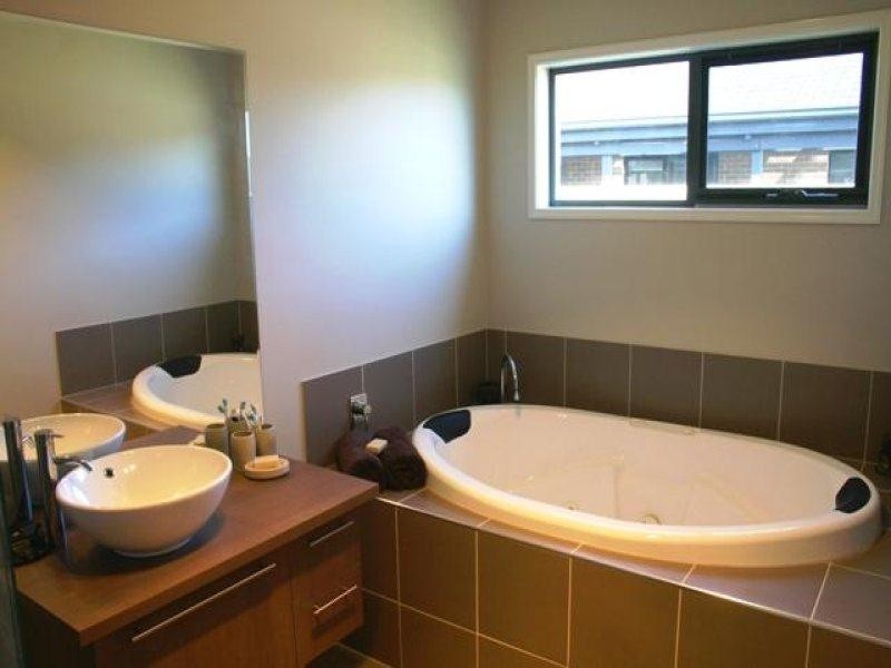 2 Wando Street, Warrnambool VIC 3280