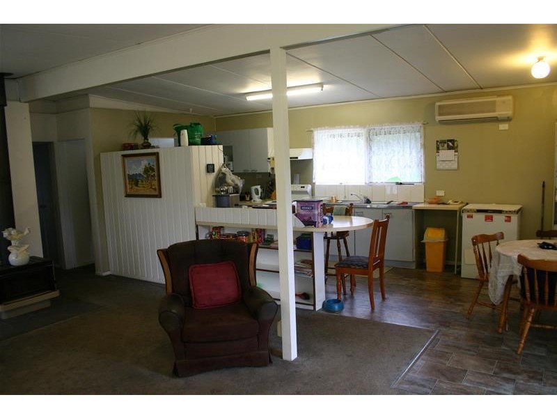 2175 Mortlake – Ararat Road, Woorndoo VIC 3272