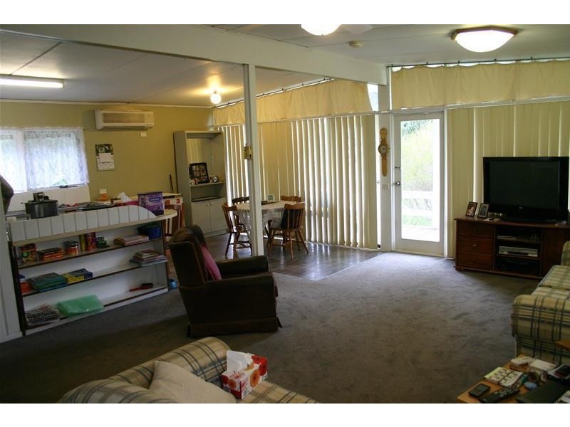 2175 Mortlake – Ararat Road, Woorndoo VIC 3272