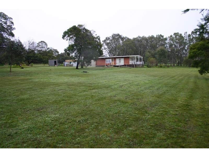 2175 Mortlake – Ararat Road, Woorndoo VIC 3272