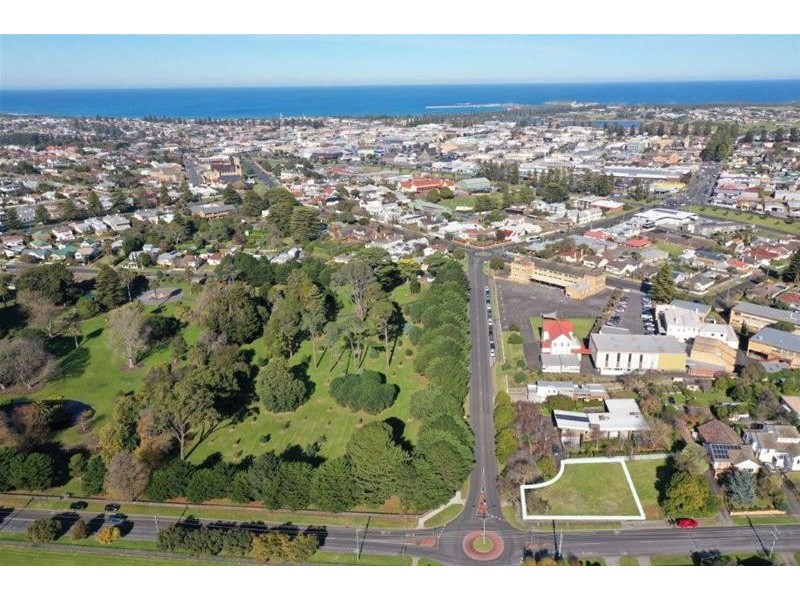 63 Botanic Road, Warrnambool VIC 3280