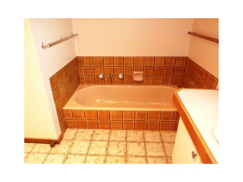 7 Panorama Avenue, Warrnambool VIC 3280