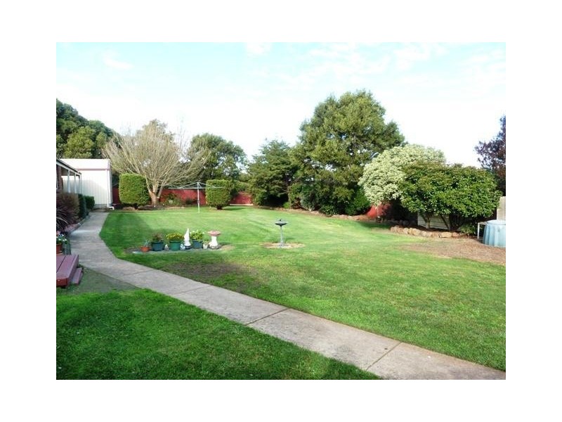 35 Hopkins Falls Road, Panmure VIC 3265