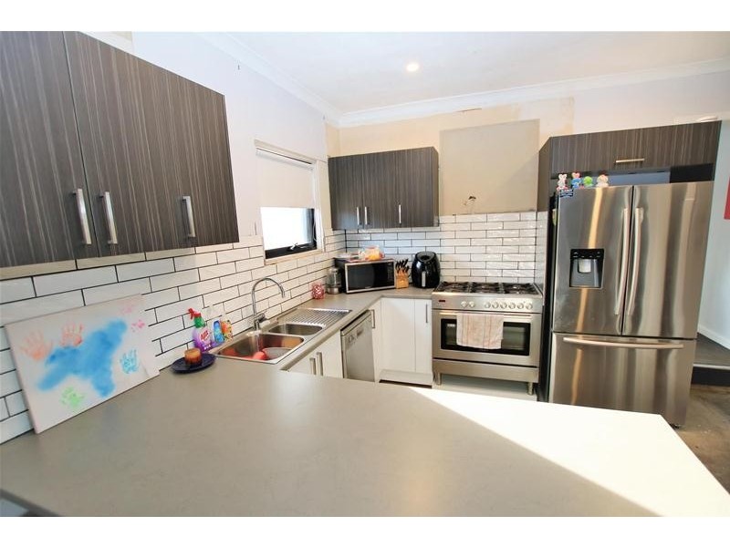 8 Laverock Road, Warrnambool VIC 3280