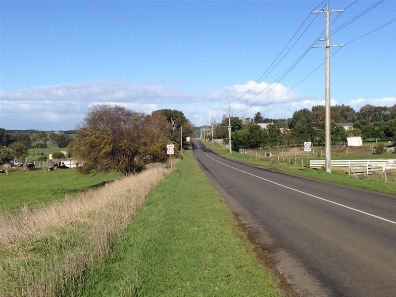 21 Grassmere Road, Grassmere VIC 3281